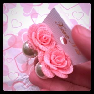Pearl pink earrings